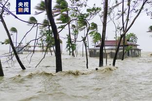 瓦茨克谈京多安被土耳其球迷嘘：绝对不妥，无法理解球迷行为